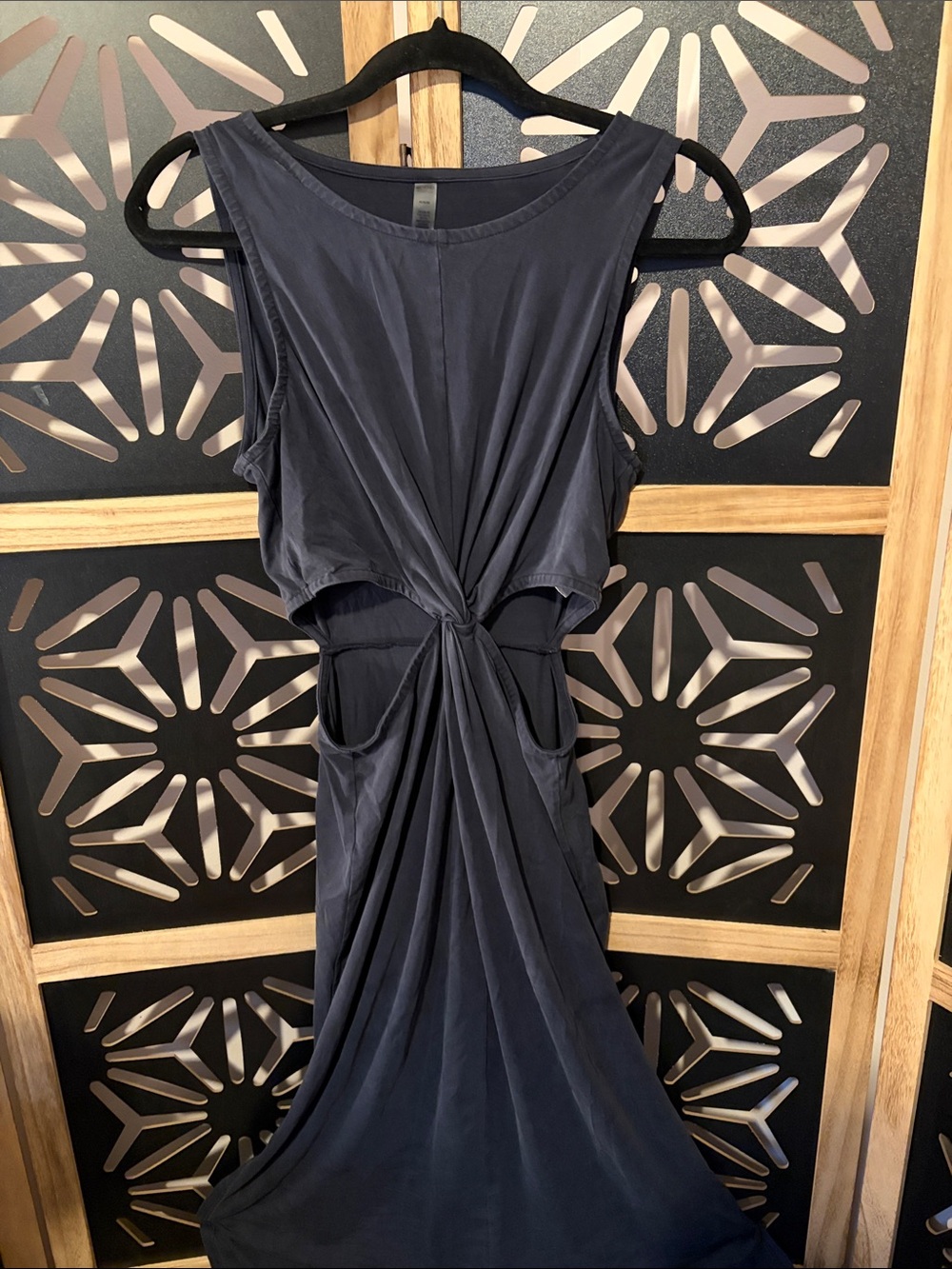 Sleeveless Knot-Front Cutout Maxi Dress - Black